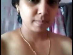 Desi bhabhi huge boobs